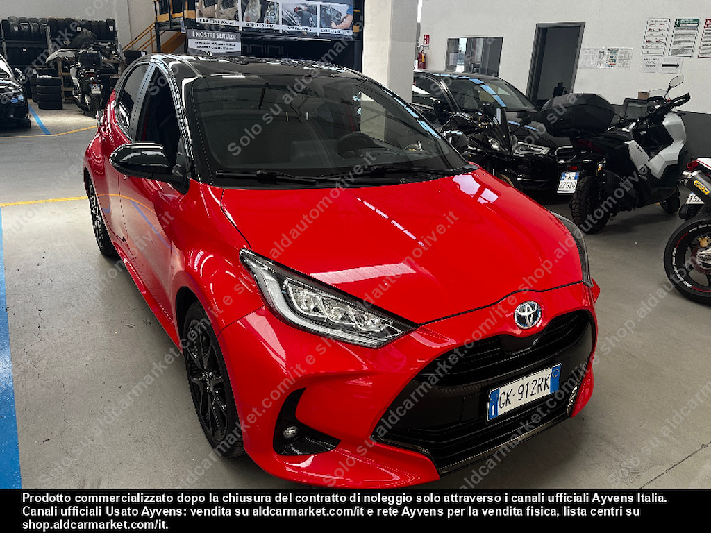 TOYOTA YARIS