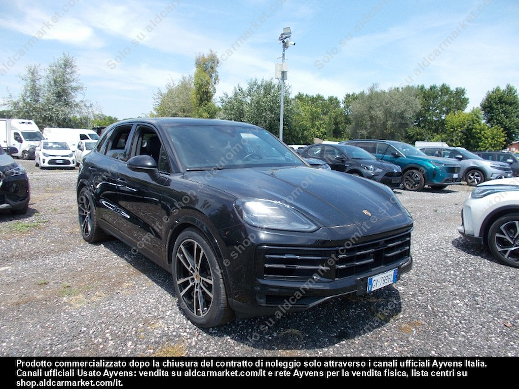 PORSCHE CAYENNE